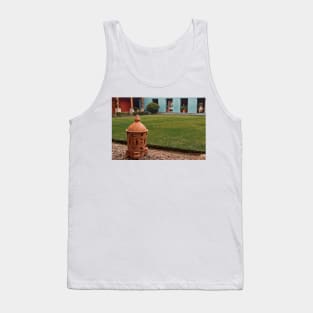 Inside Caxa Real © Tank Top